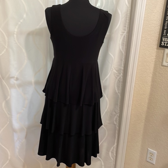 Tiana B Black Sleeveless Tiered Dress, Size Small - Picture 4 of 5